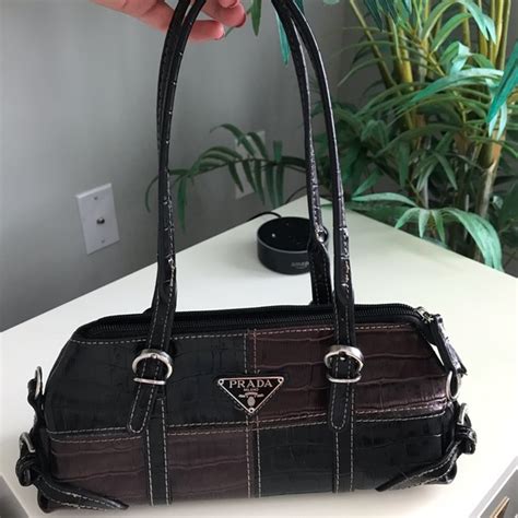 prada セカンドバッグ|vintage Prada handbags.